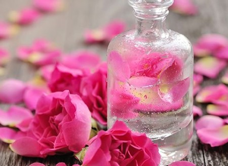 تصویر 1 از خرید گلاب ممتاز قمصر کاشان + قیمت فروش استثنایی